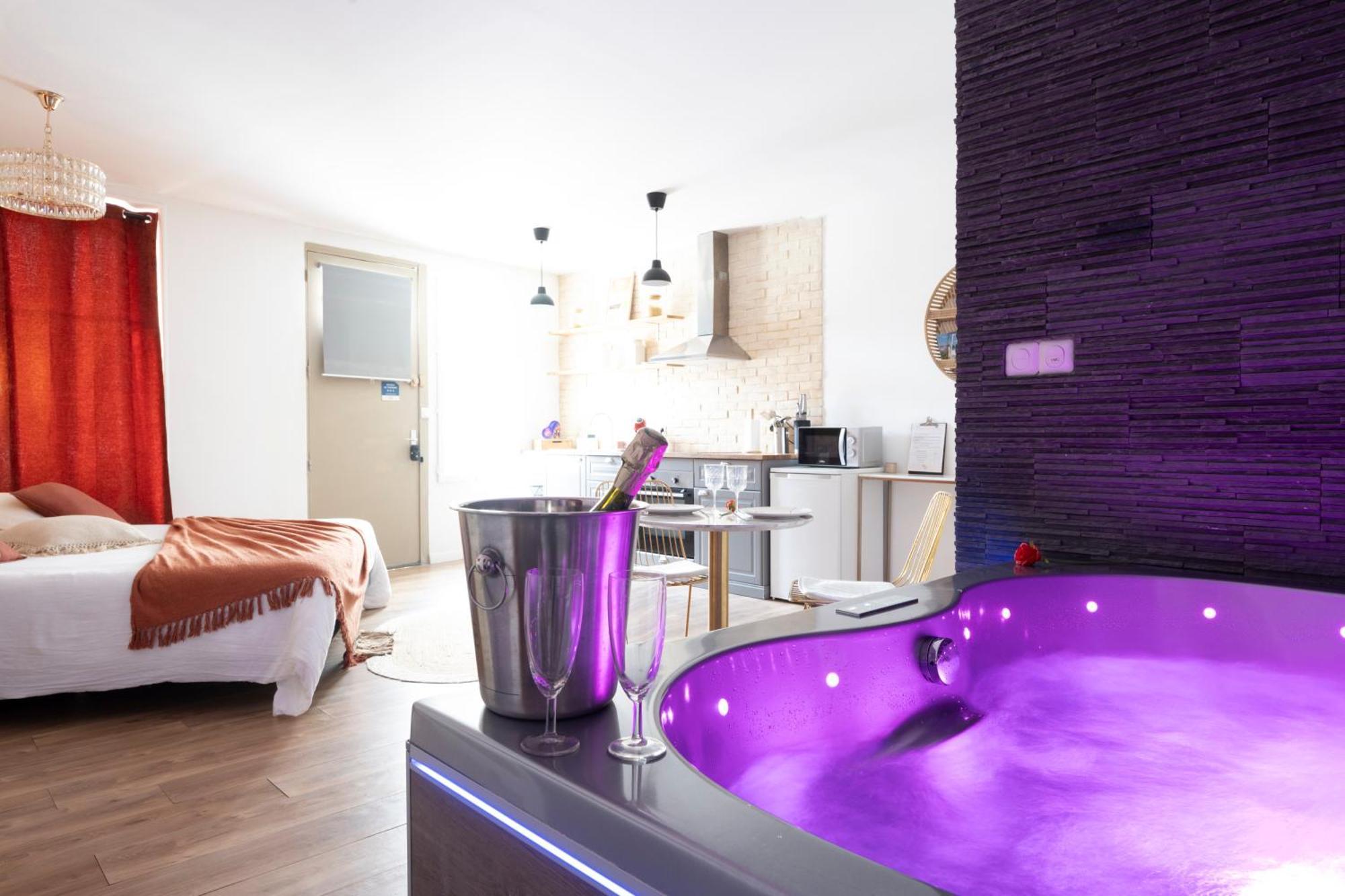 Loft Romantique - Spa Privatif - Spa Noctambulles Hyères Exteriér fotografie