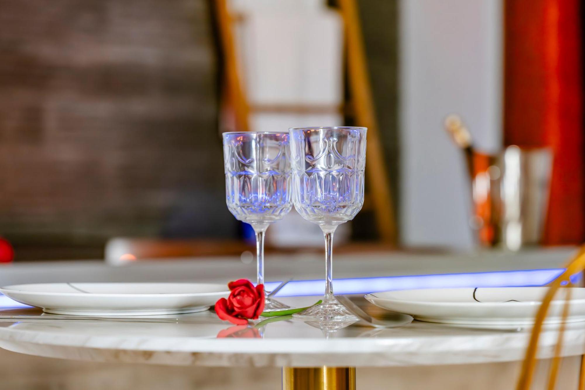 Loft Romantique - Spa Privatif - Spa Noctambulles Hyères Exteriér fotografie